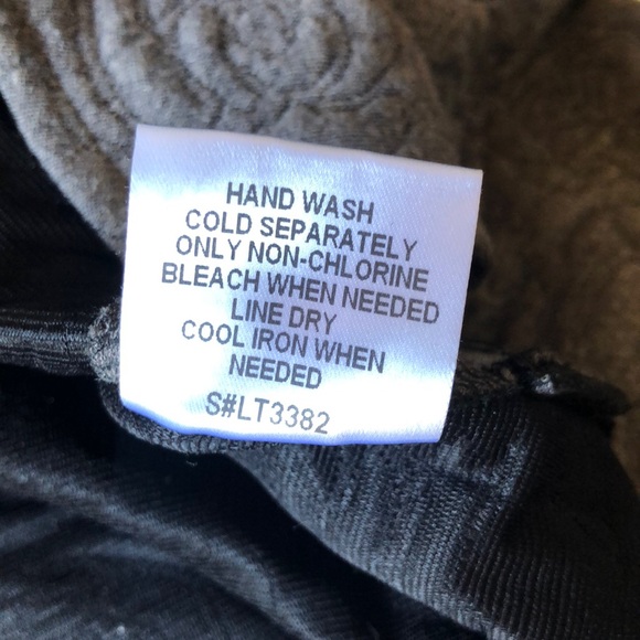 Top - Picture 6 of 6